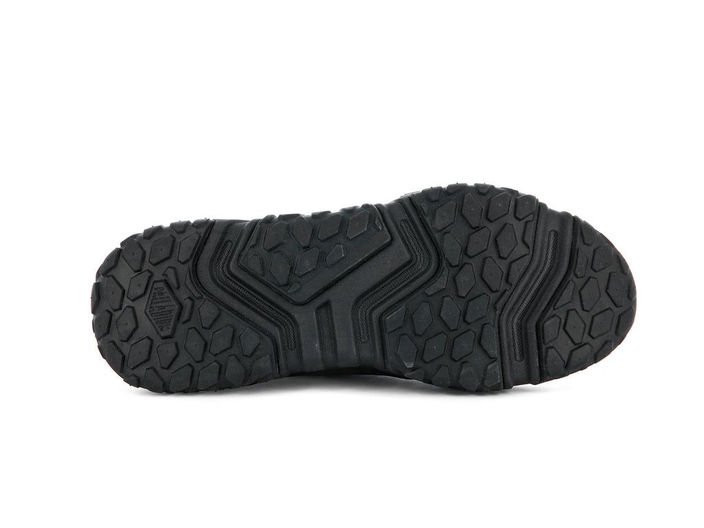 Men Palladium Off-grid Lo Adventure Sneakers Black / Black | GOET-37859