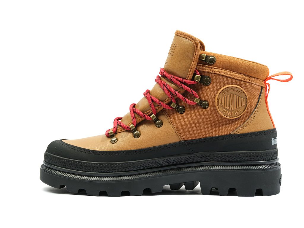 Men Palladium Pallatrooper Hiker Wp+ Boots Apple Cinammon | OSYF-08475