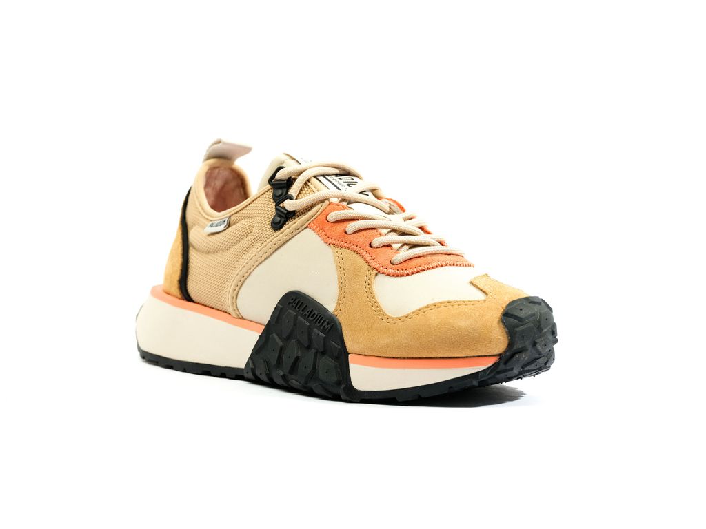 Men Palladium Troop Runner Sneakers Black | GJQA-92046