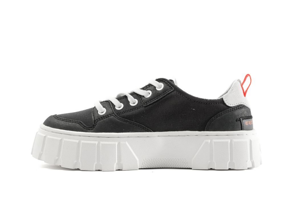 Women Palladium Pallatower Lo Sneakers Black | ENOI-34651