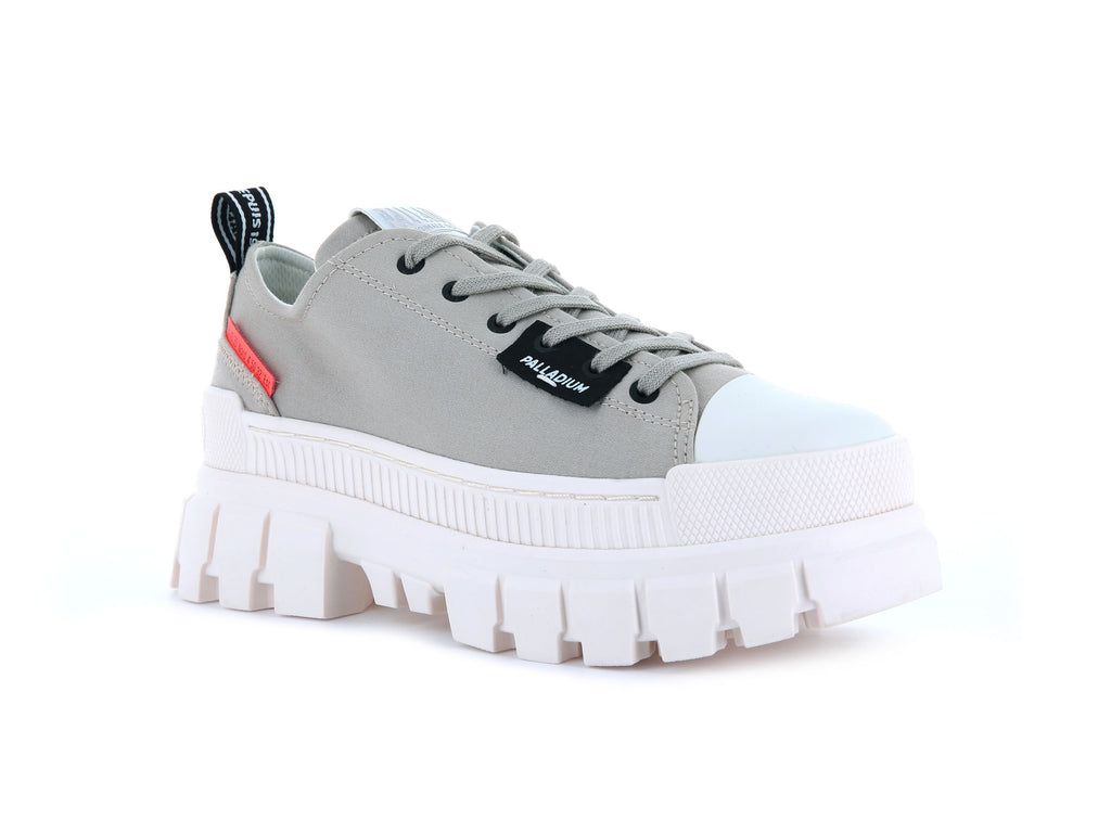 Women Palladium Revolt Lo Tx Sneakers String | CPQV-47063