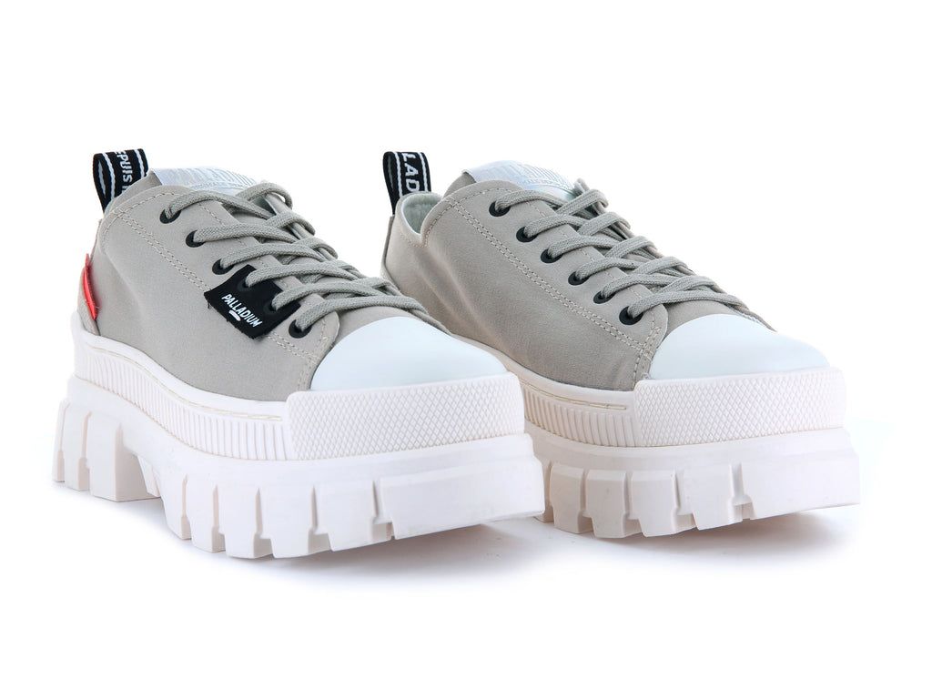 Women Palladium Revolt Lo Tx Sneakers String | CPQV-47063