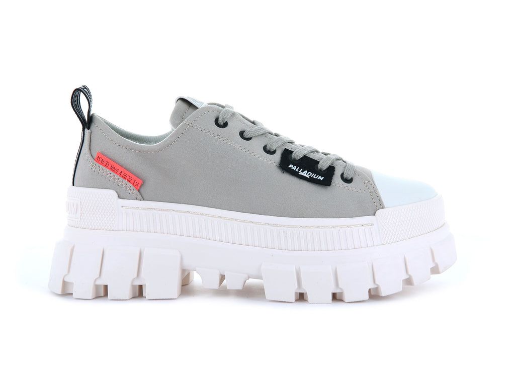 Women Palladium Revolt Lo Tx Sneakers String | CPQV-47063