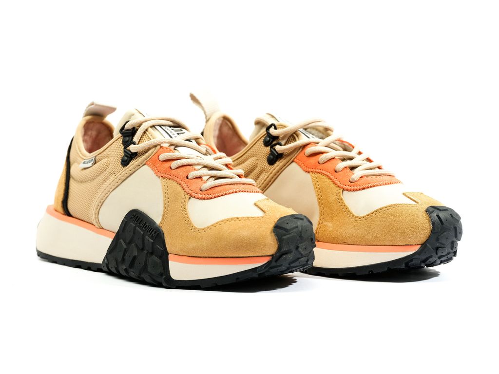 Women Palladium Troop Runner Sneakers Black | XJYW-06352